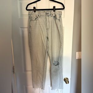 American Eagle Mom jean